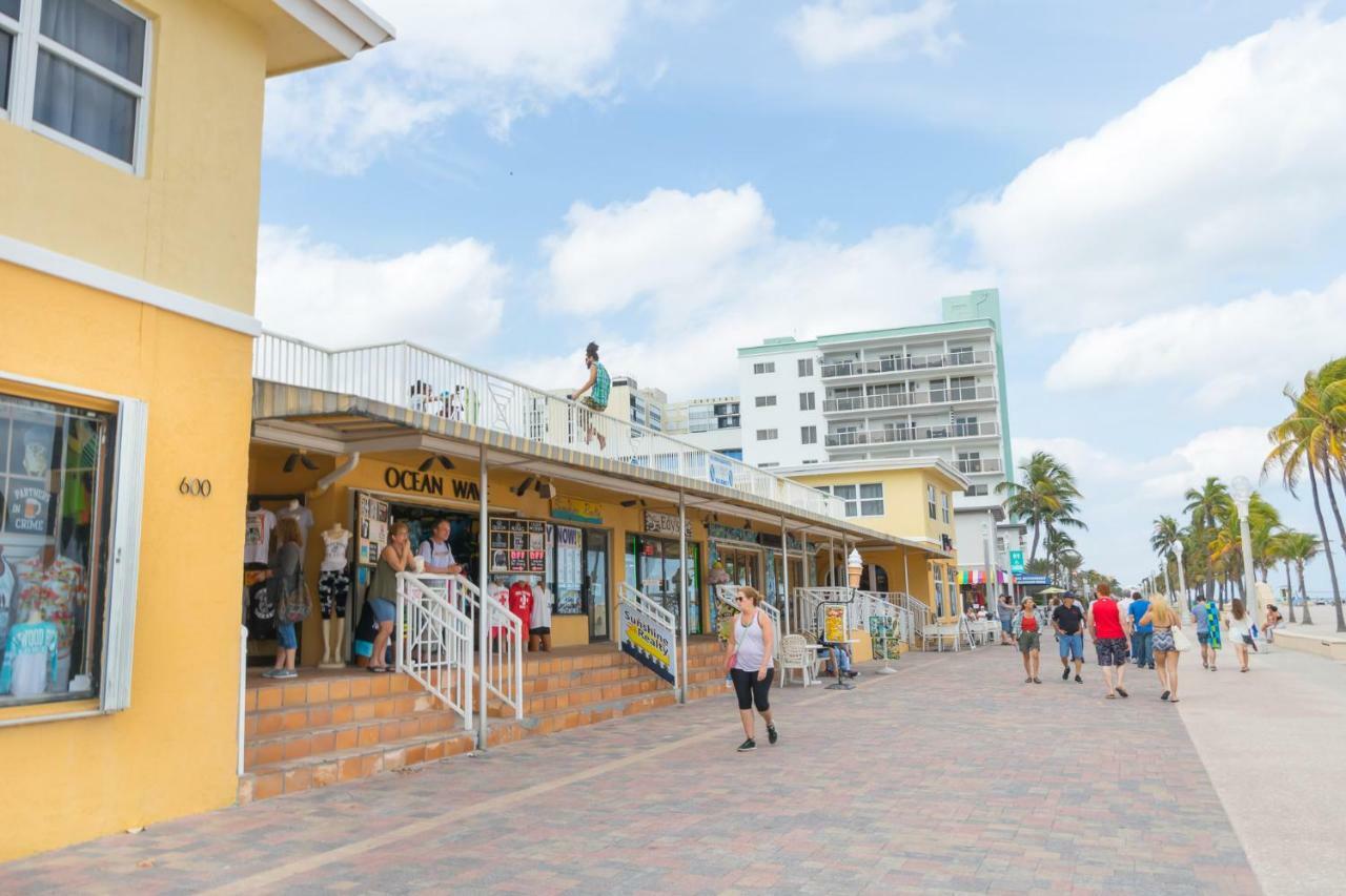 670 Partial Ocean View Hollywood Beach Dania Beach Exterior photo